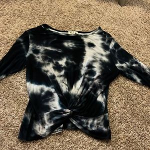 Long sleeve tie dye top